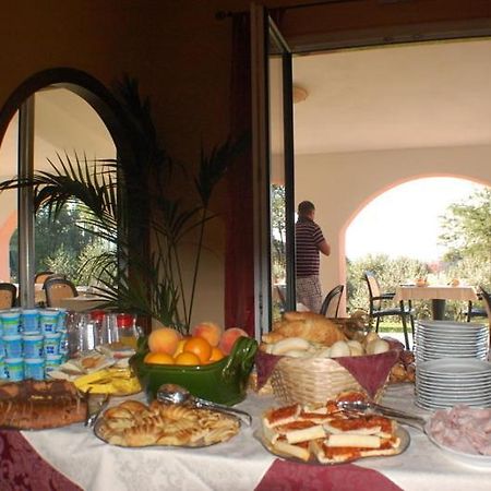 Hotel La Rossola Resort & Natura Бонассола Екстер'єр фото