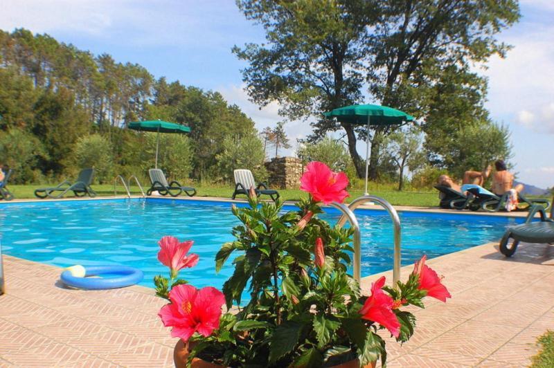 Hotel La Rossola Resort & Natura Бонассола Екстер'єр фото