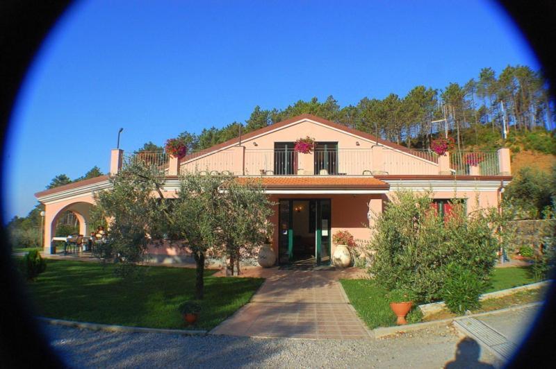 Hotel La Rossola Resort & Natura Бонассола Екстер'єр фото