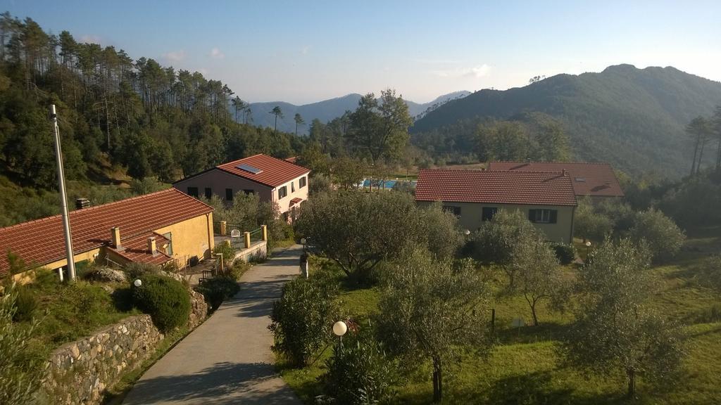 Hotel La Rossola Resort & Natura Бонассола Екстер'єр фото