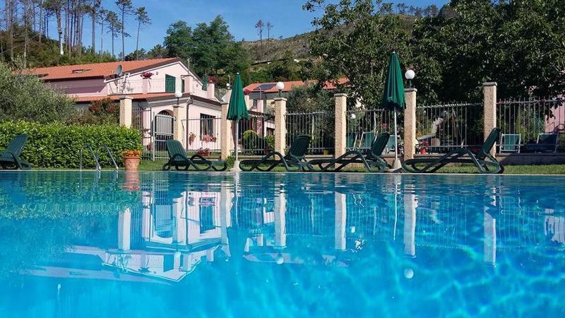 Hotel La Rossola Resort & Natura Бонассола Екстер'єр фото